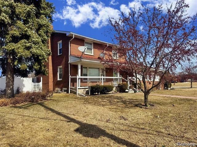 Property Photo: 664 Buckingham Avenue MI 48146
