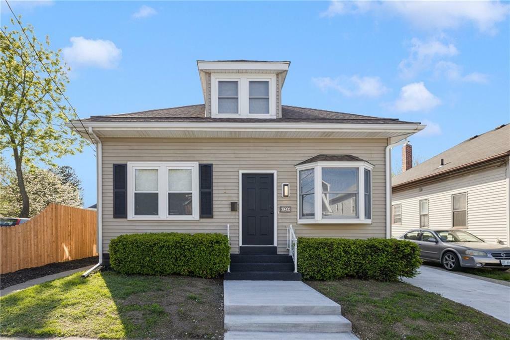 124 Vine Street  East Providence RI 02914 photo
