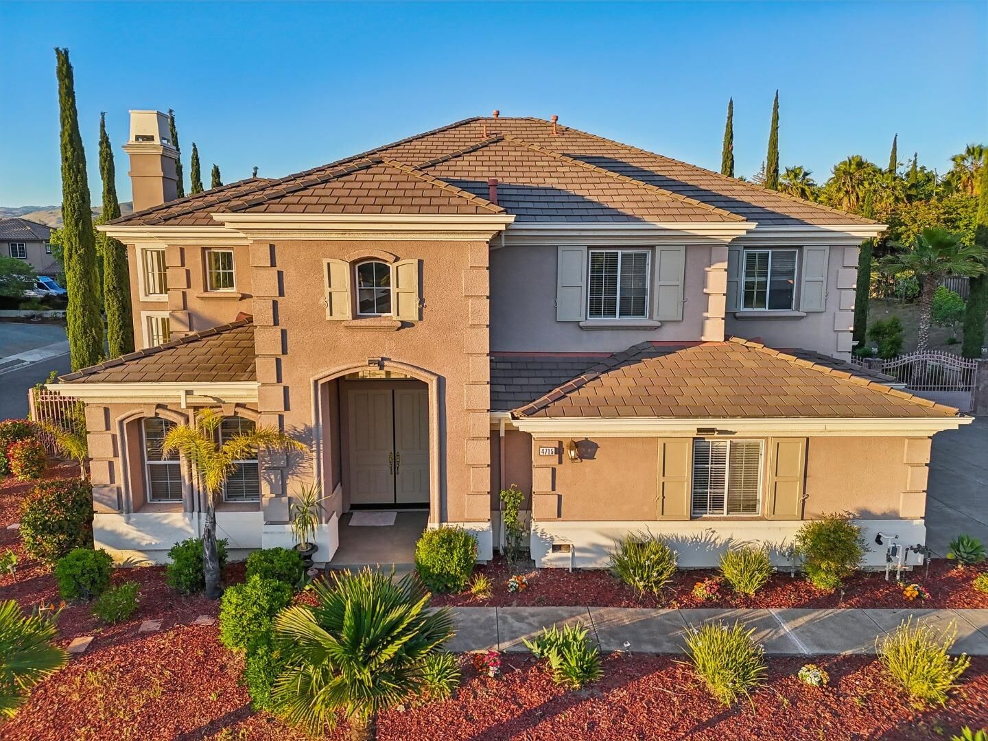 Property Photo: 4715 Whitetail Lane CA 95138