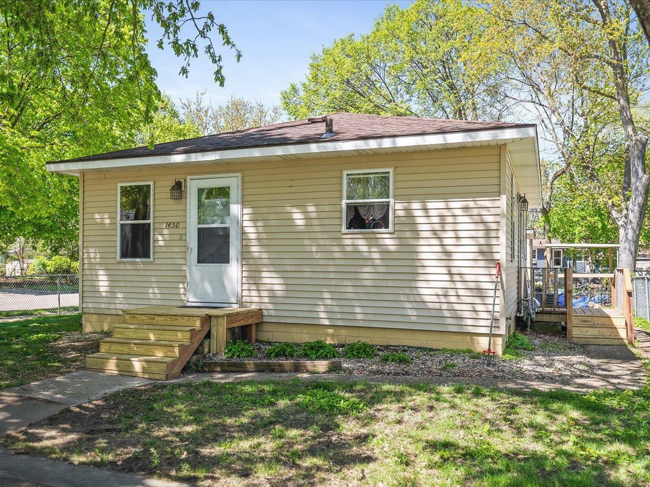 Property Photo: 1450 South Willard Avenue WI 53546