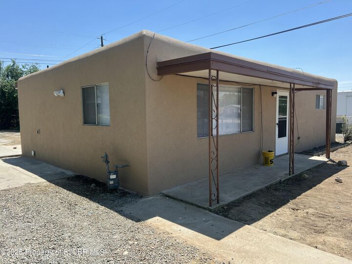 Property Photo:  2805 E Cedar Street  NM 87401 