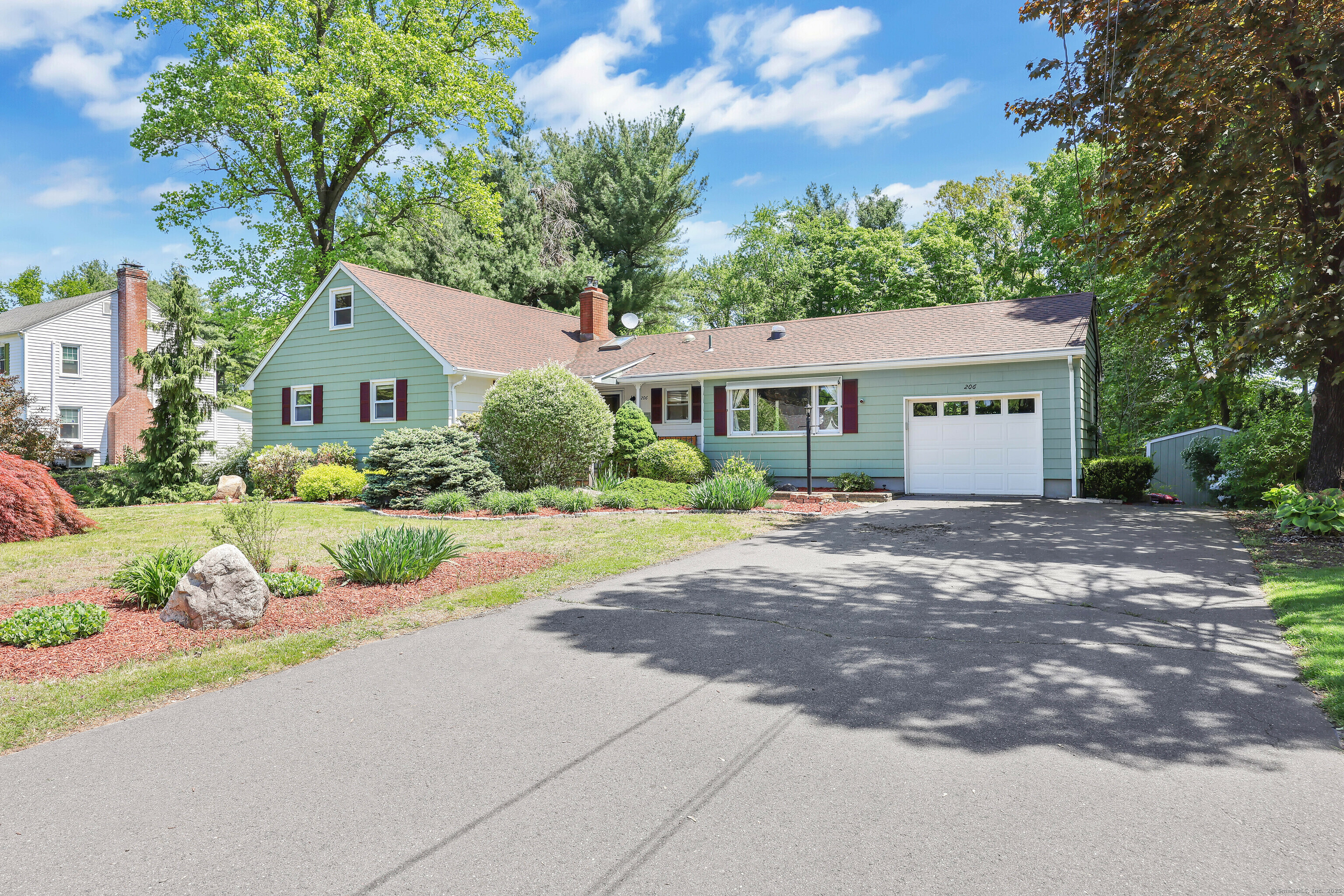 Property Photo: 206 Long Hill Road CT 06074