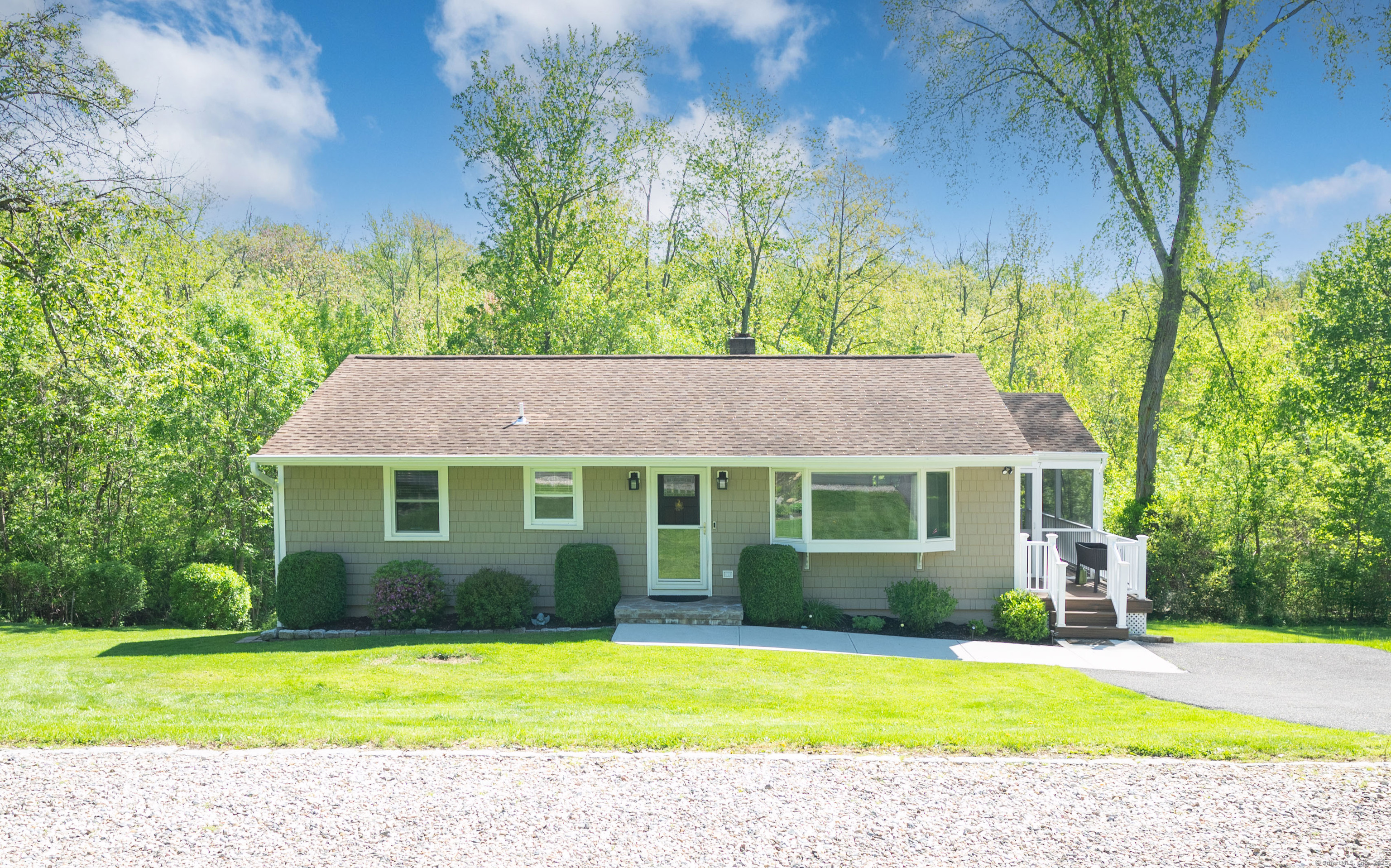 7 Bayview Drive  Brookfield CT 06804 photo
