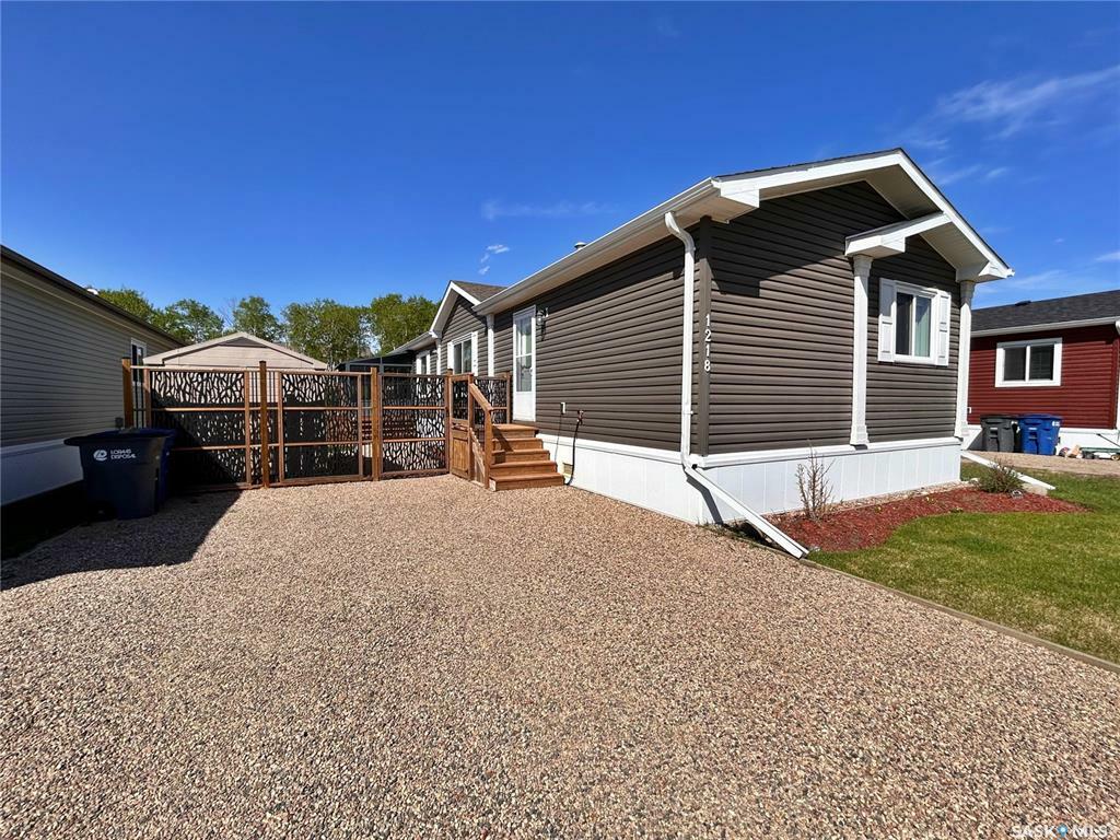 Property Photo: 1218 Autumn Court SK S0A 3L0