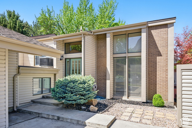 2823 N Marrcrest East  Provo UT 84604 photo