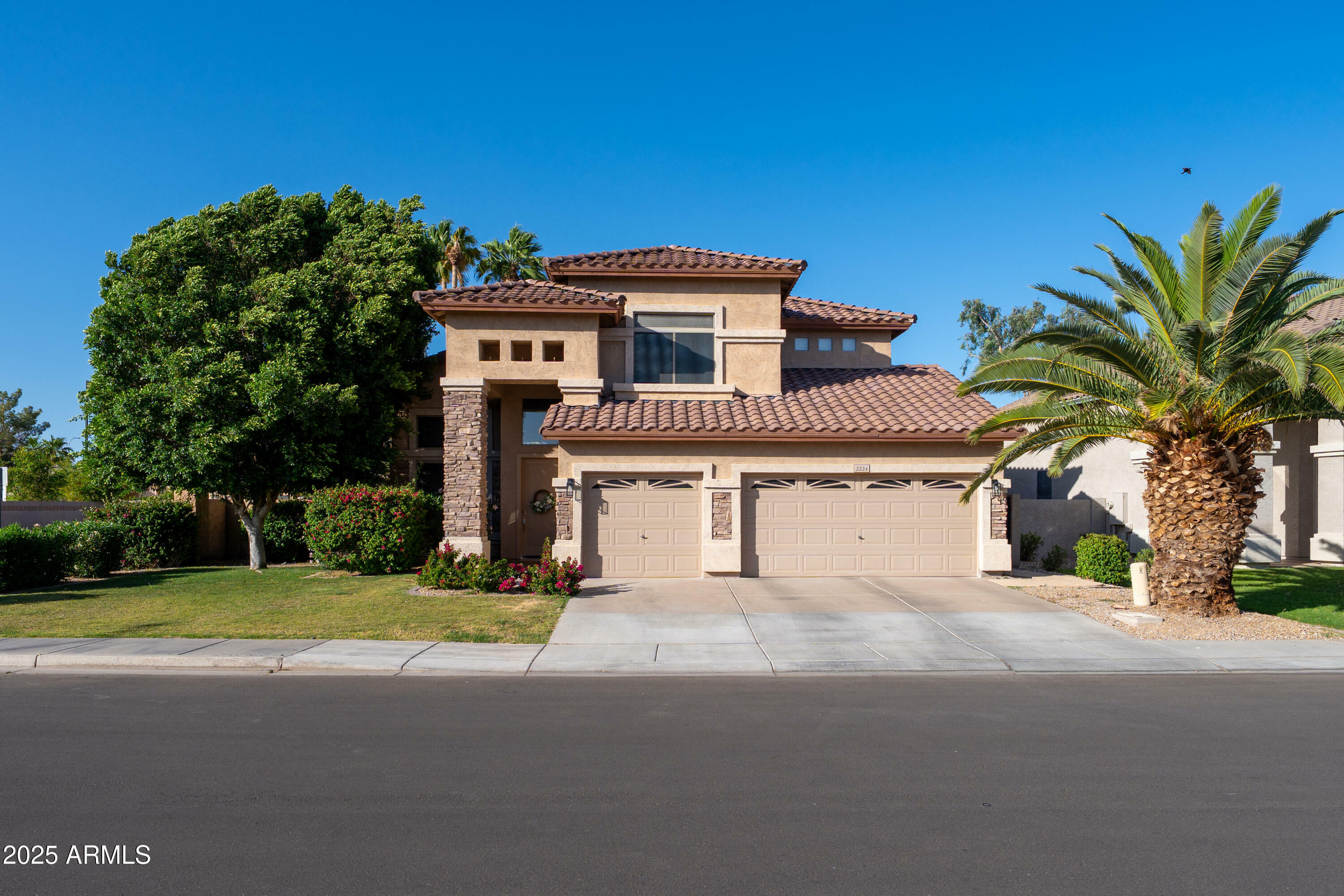 2224 W Olive Way  Chandler AZ 85248 photo