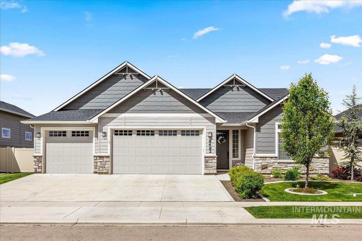 8492 E Drover Loop  Nampa ID 83687 photo
