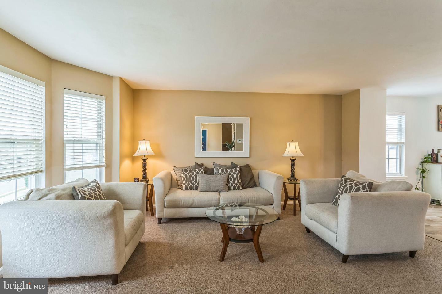 Property Photo: 701 Springton Circle PA 19014