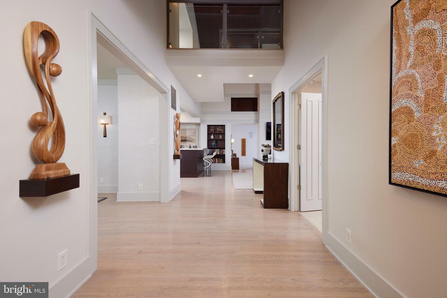 Property Photo: 10036 Chartwell Manor Court MD 20854