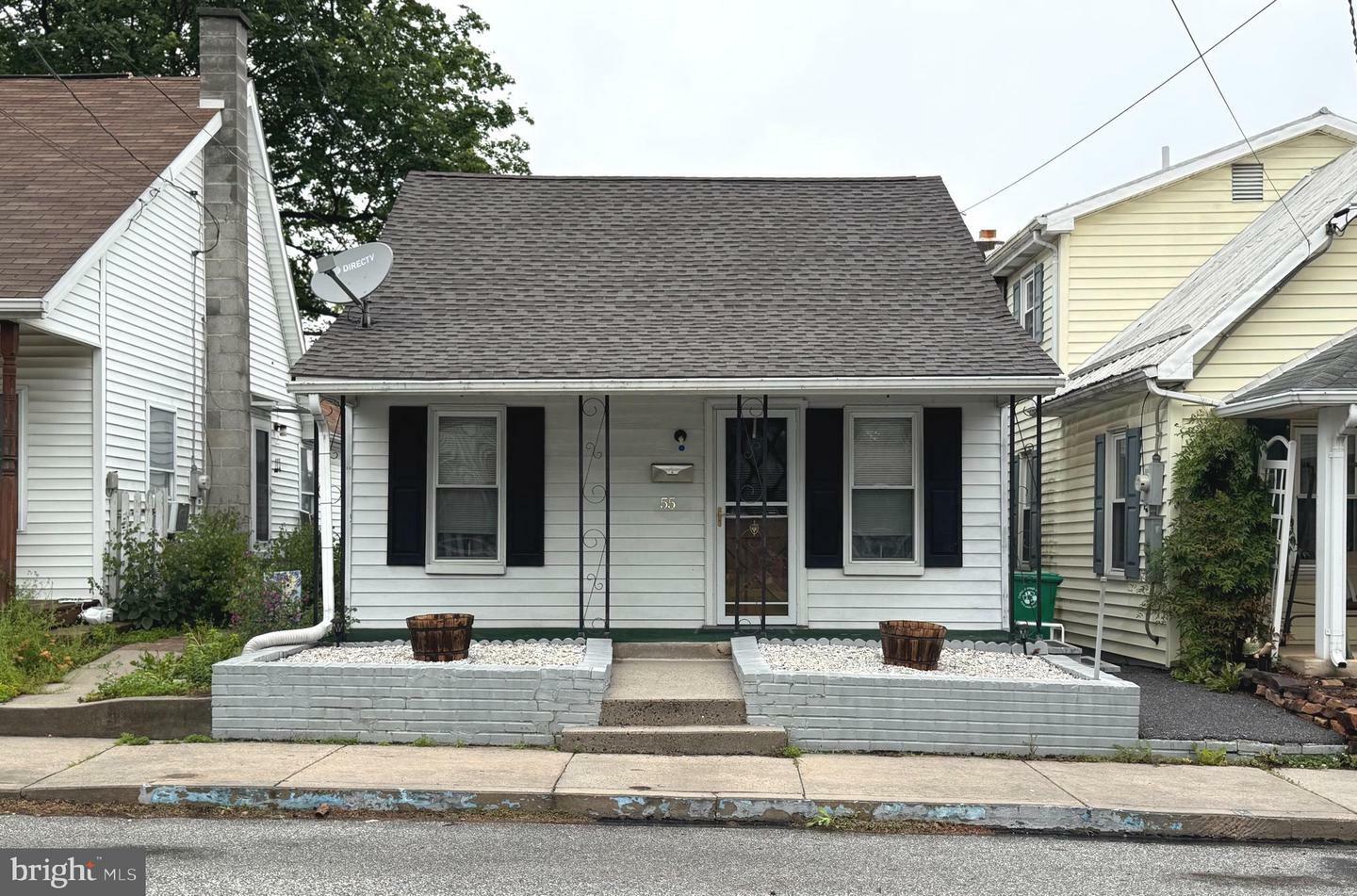55 F Street  Carlisle PA 17013 photo