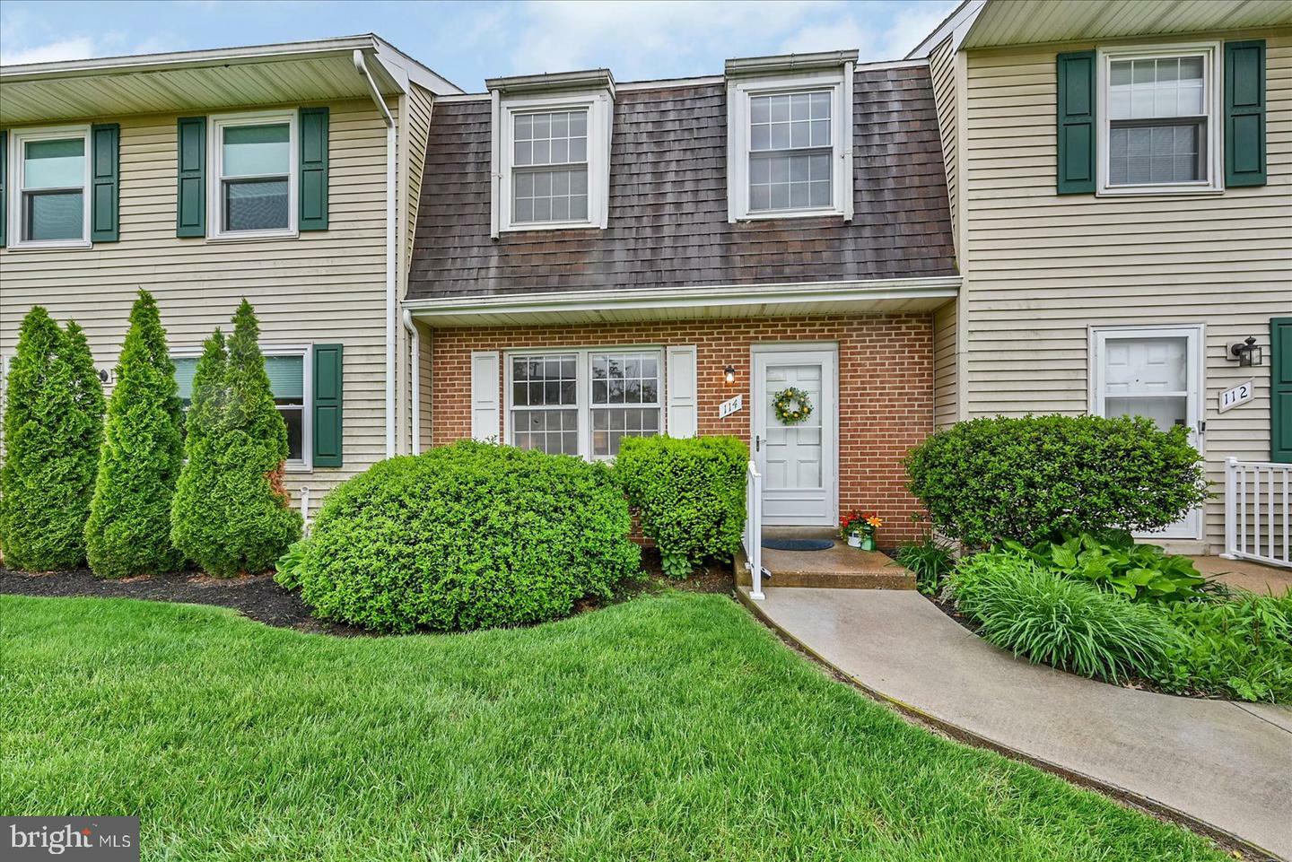 Property Photo: 114 Dew Drop Ct PA 17403