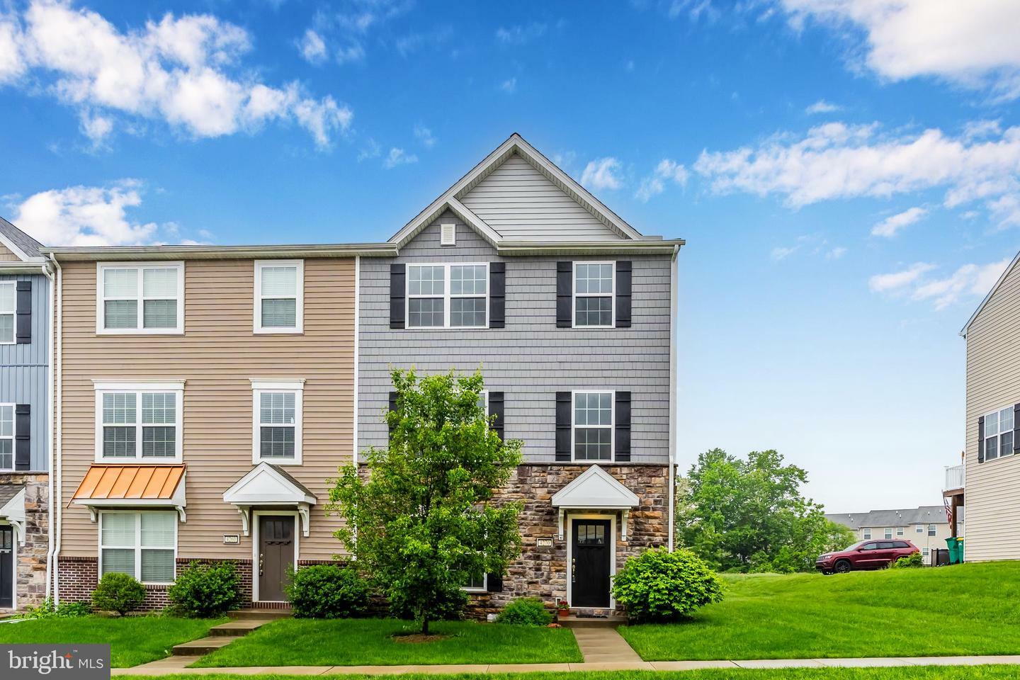 4270 Wild Orchid Lane  Enola PA 17025 photo