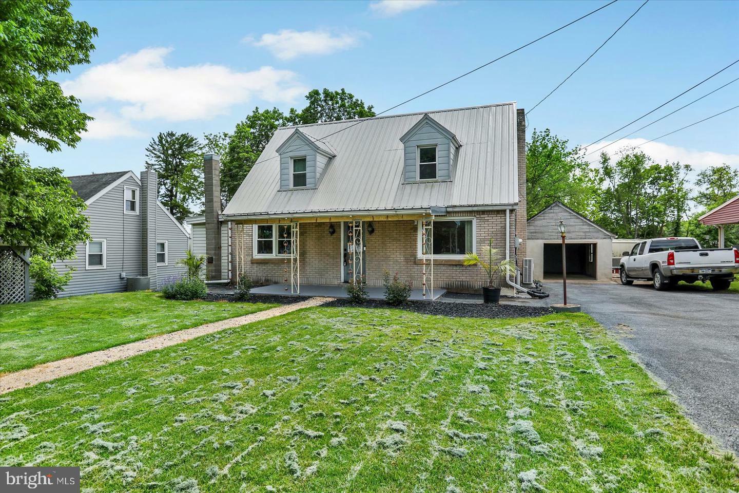 Property Photo: 2309 New York Avenue PA 17011