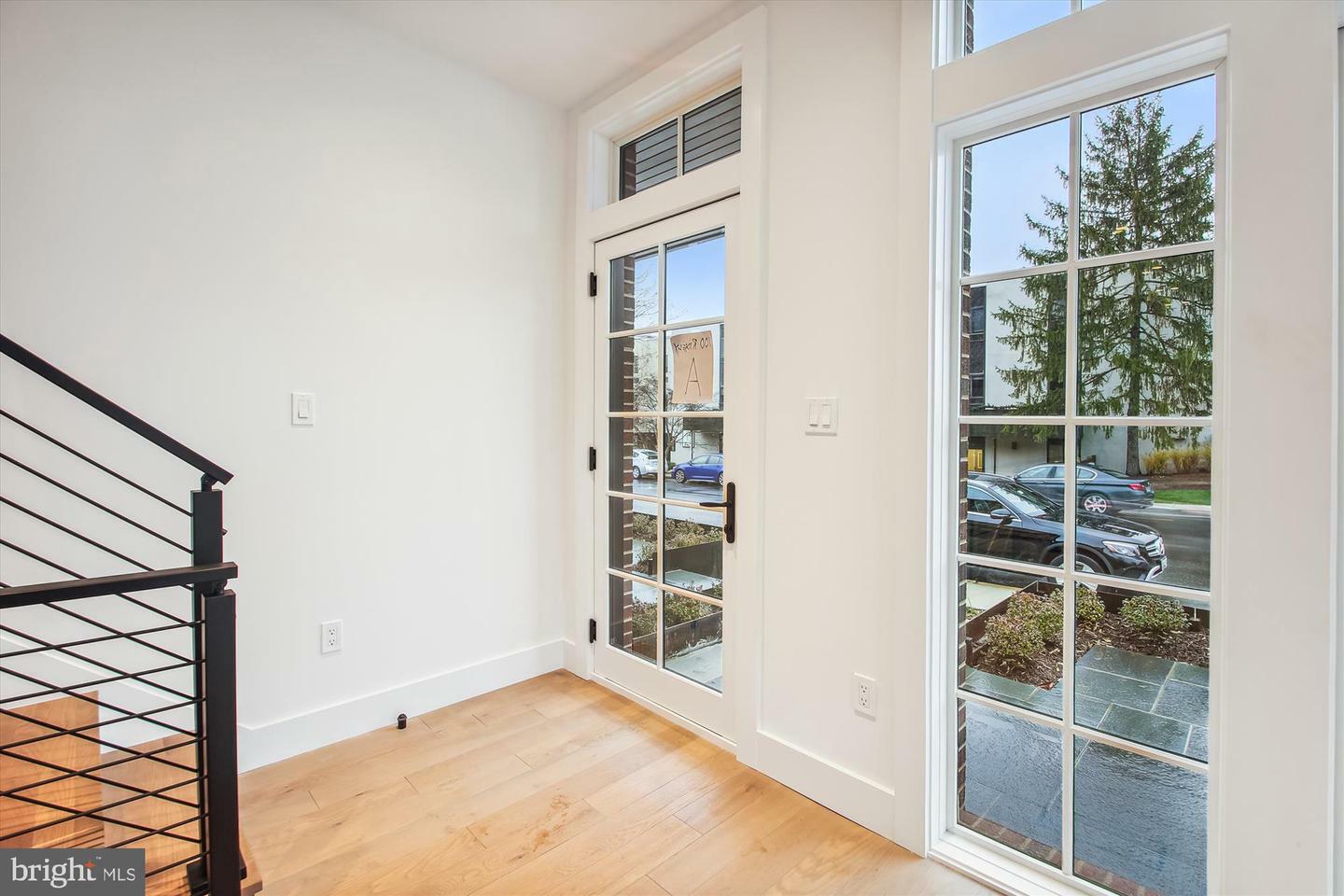 Property Photo: 699 Giddings Avenue MD 21401