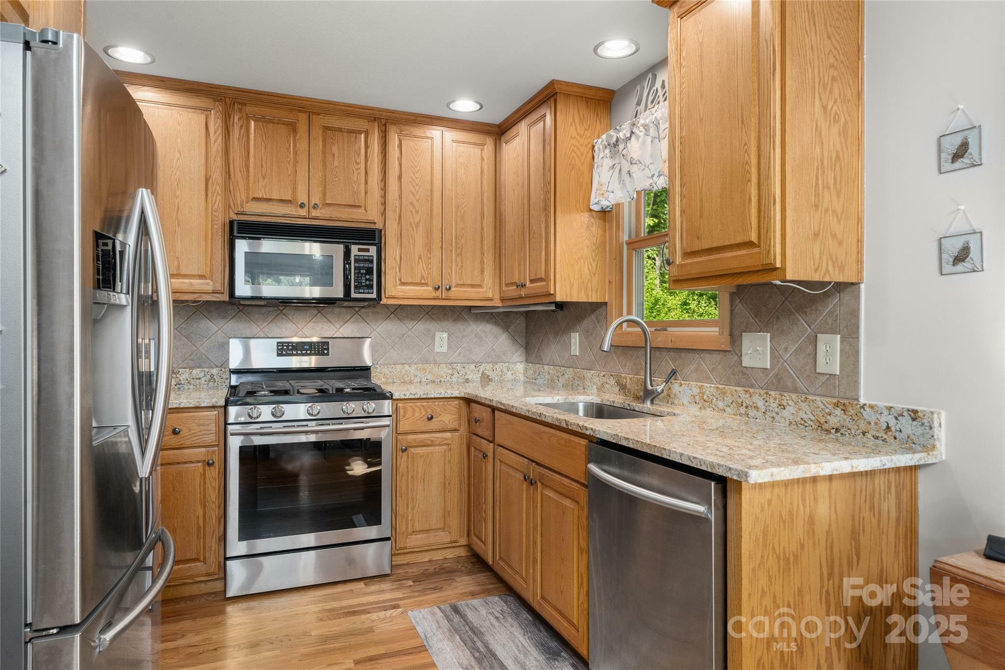 Property Photo: 332 Mystic Cove NC 28785