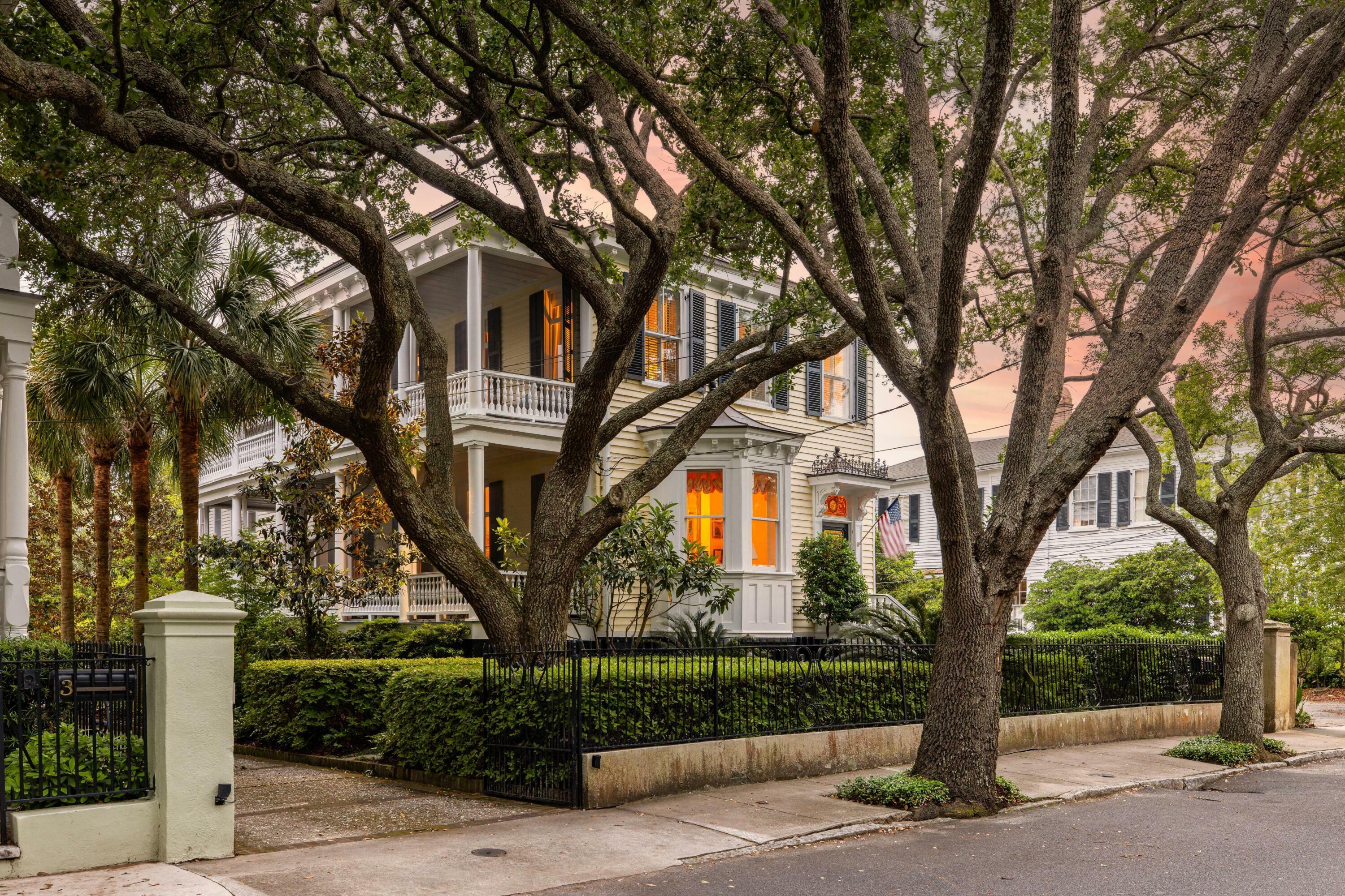 Property Photo: 5 Logan Street SC 29401