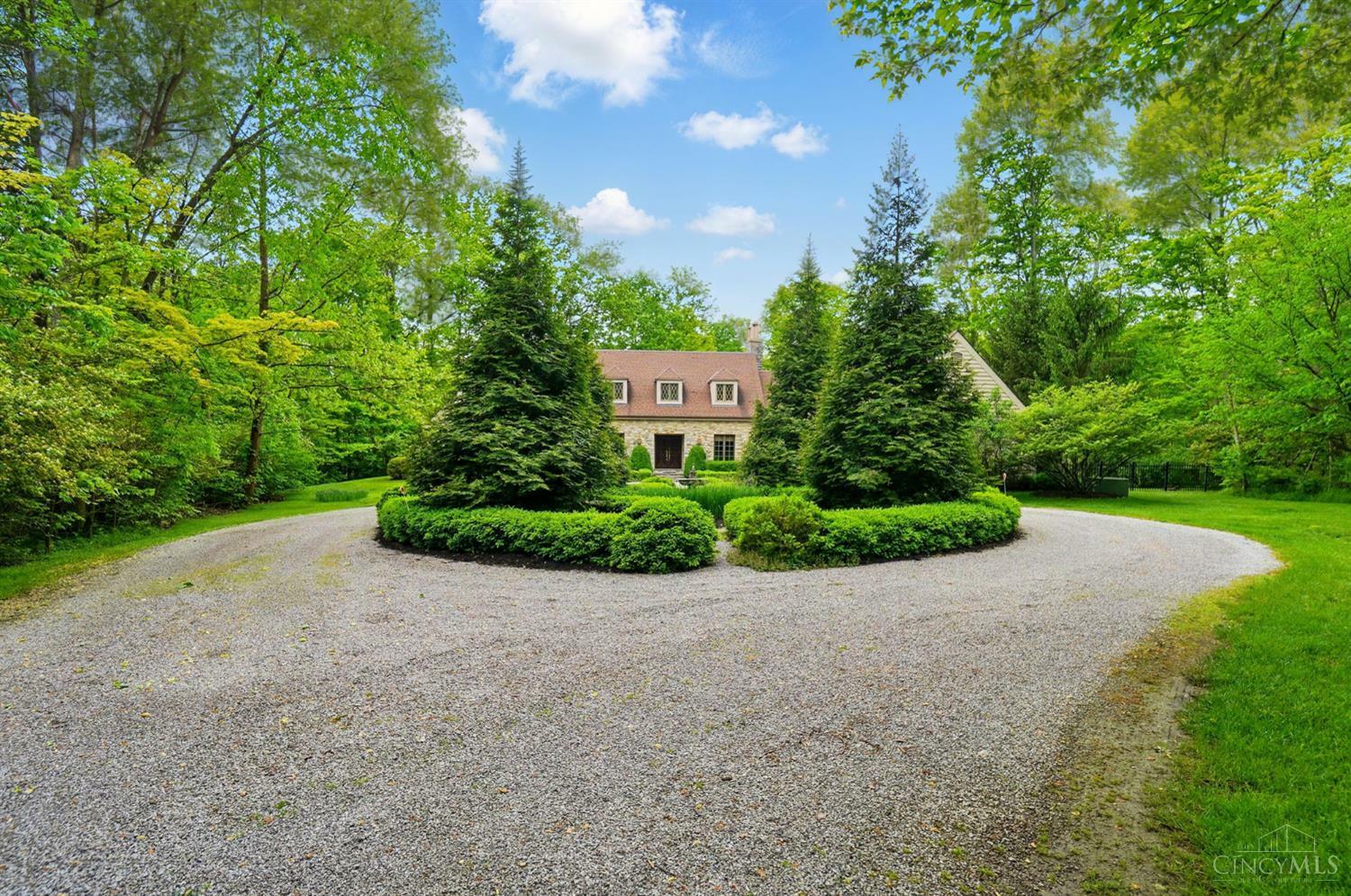 Property Photo: 14 Laurelwood Drive OH 45150