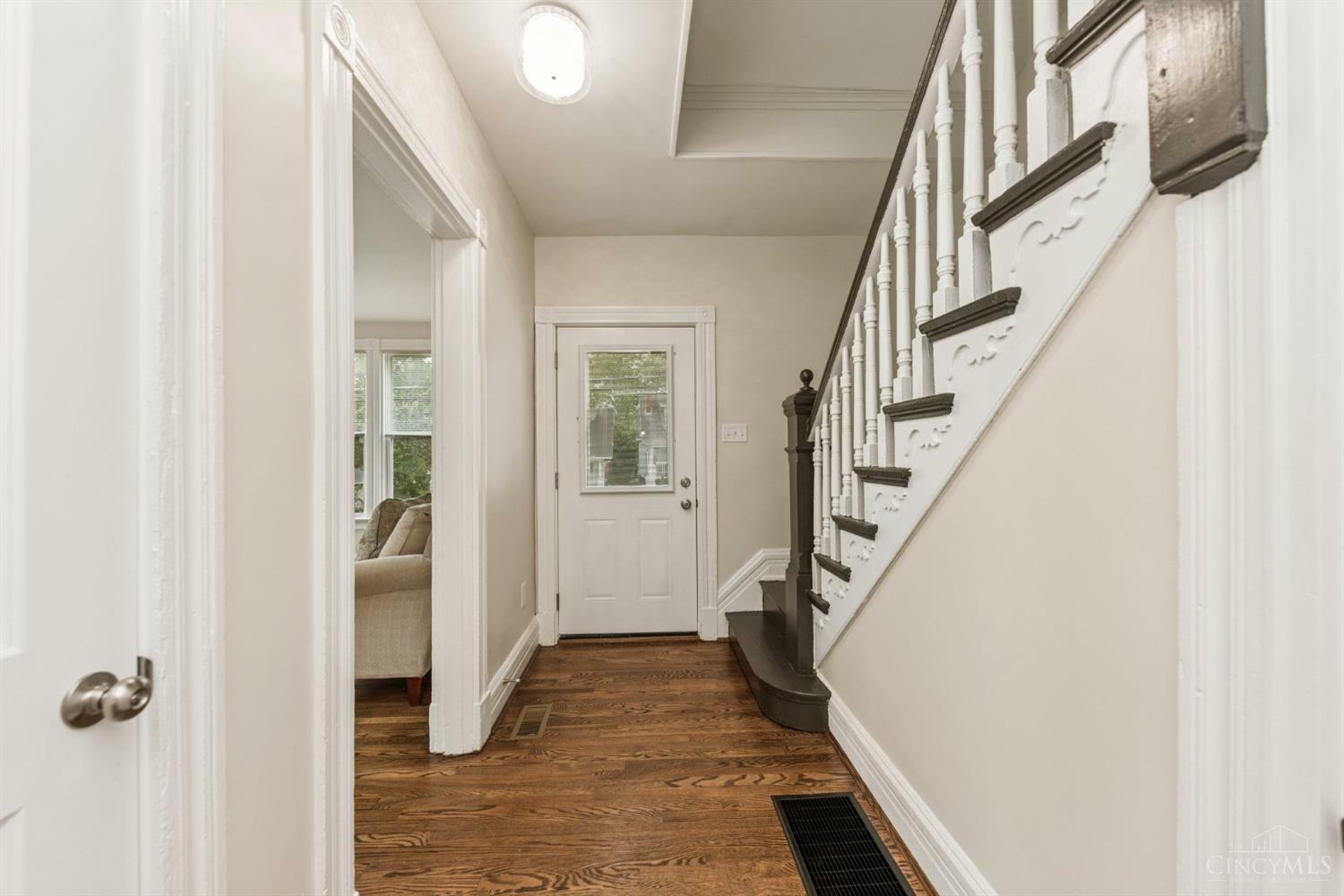 Property Photo: 6124 Roe Street OH 45227