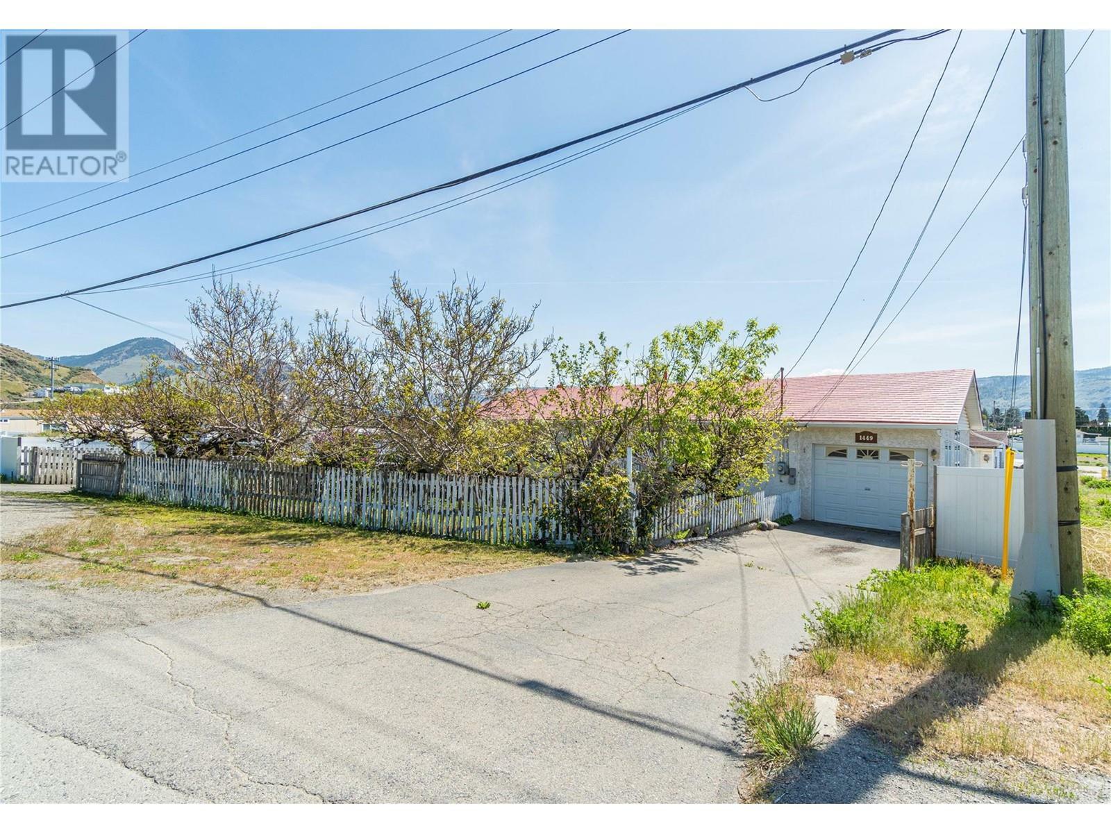 Property Photo: 1449 Ord Road BC V2B 7V2