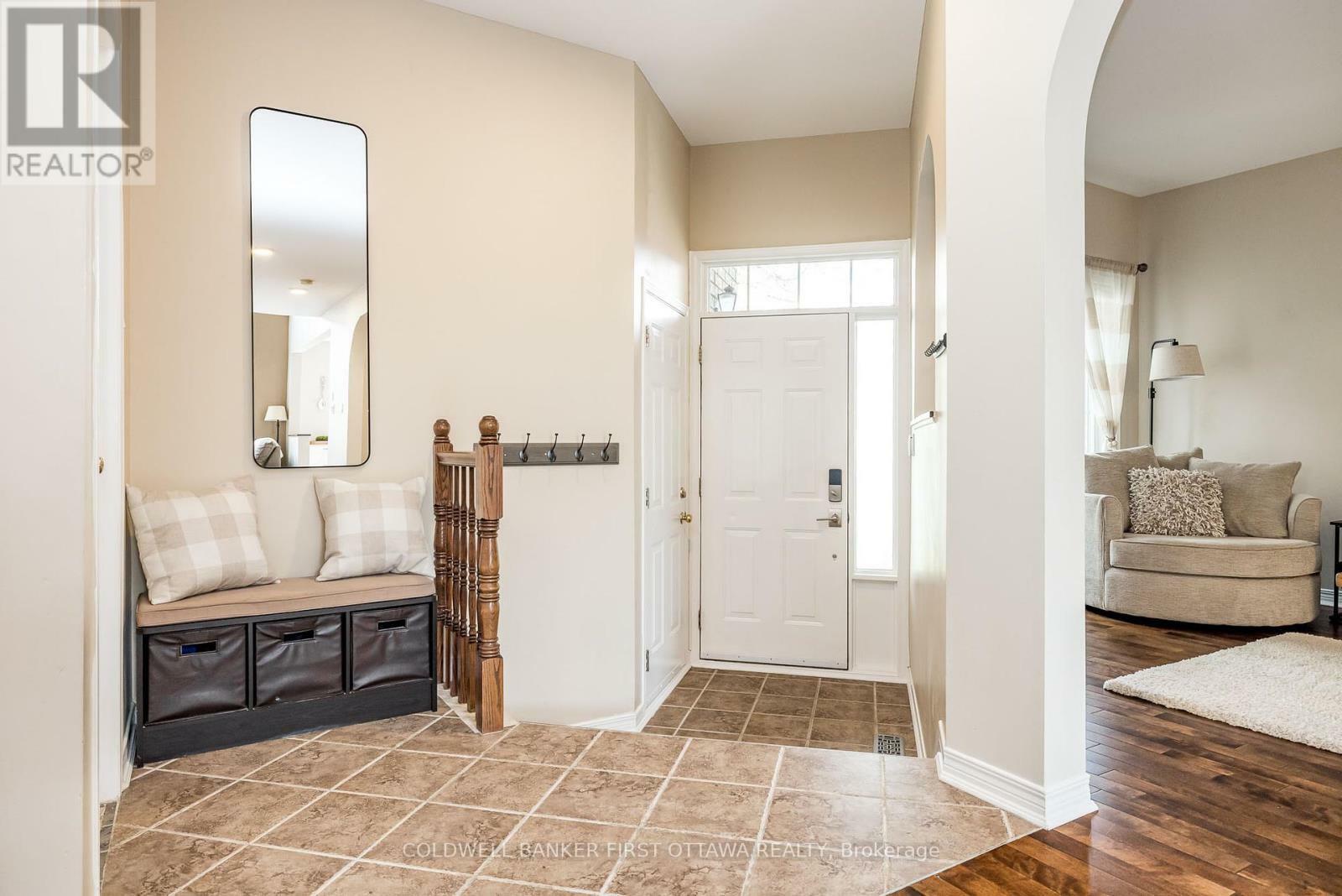 Property Photo: 25 Nairn Street ON K2V 1B6