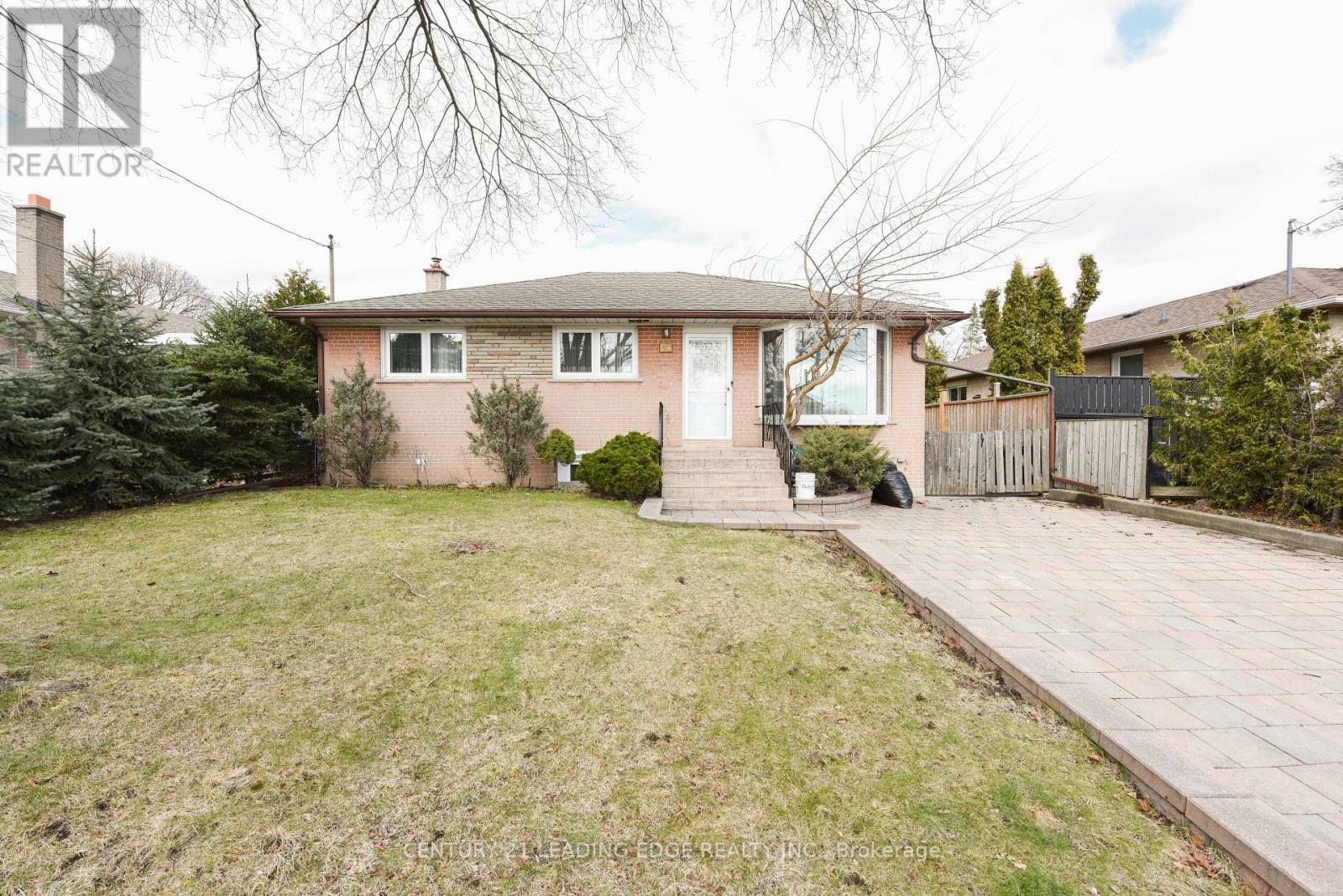Property Photo: 34 Paragon Road ON M9R 1J8