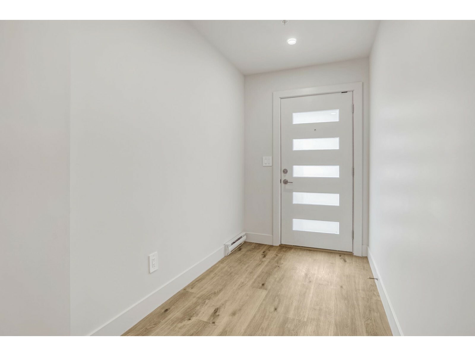Property Photo: 1928 Woodside Boulevard 36 BC V0M 1A1