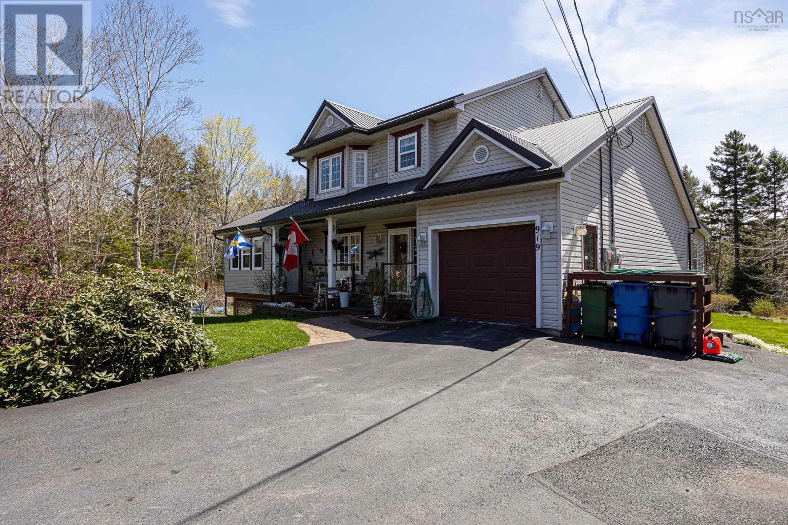 Property Photo: 919 White Hills Run NS B4B 1V6