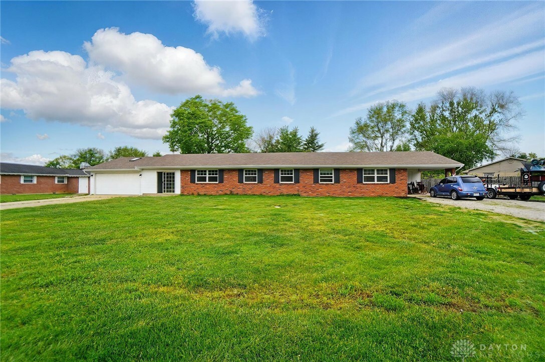 Property Photo: 3517 Mary Ann Drive OH 45036