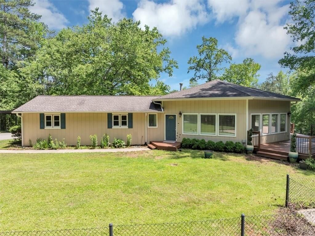 Property Photo: 4820 Yeager Road GA 30135