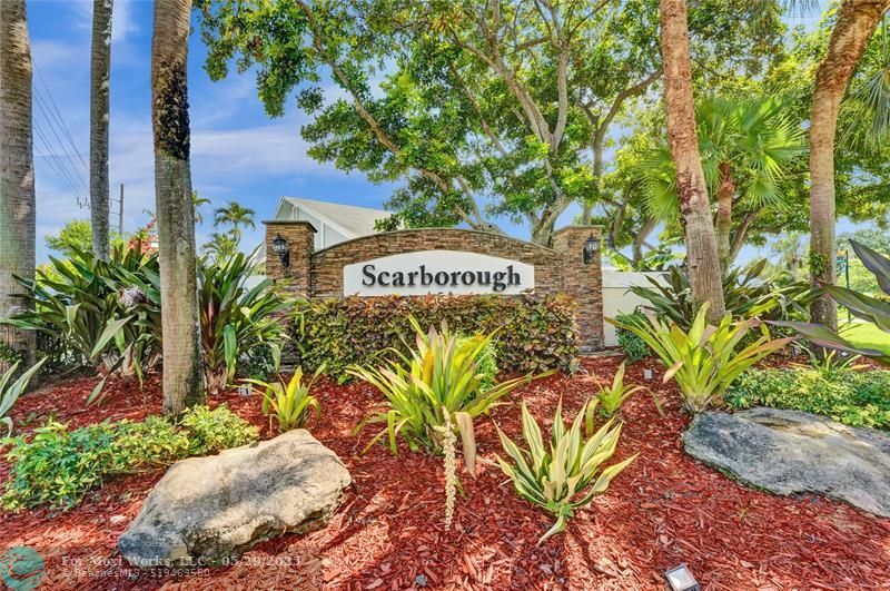 Property Photo: 10981 SW 11th Pl FL 33324