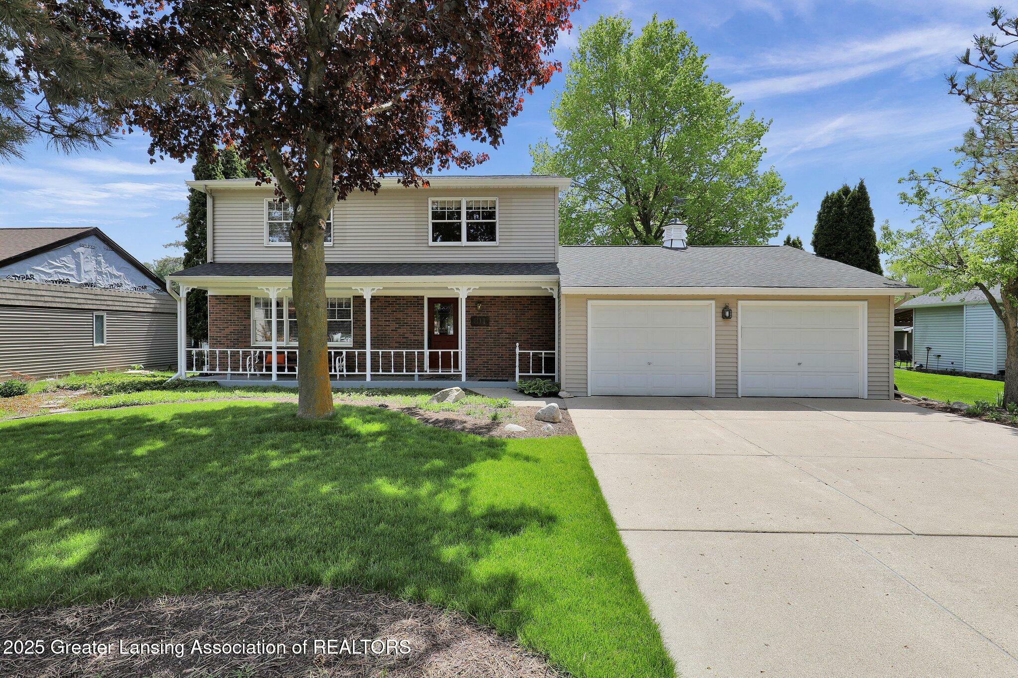Property Photo: 811 Ionia Road MI 48875