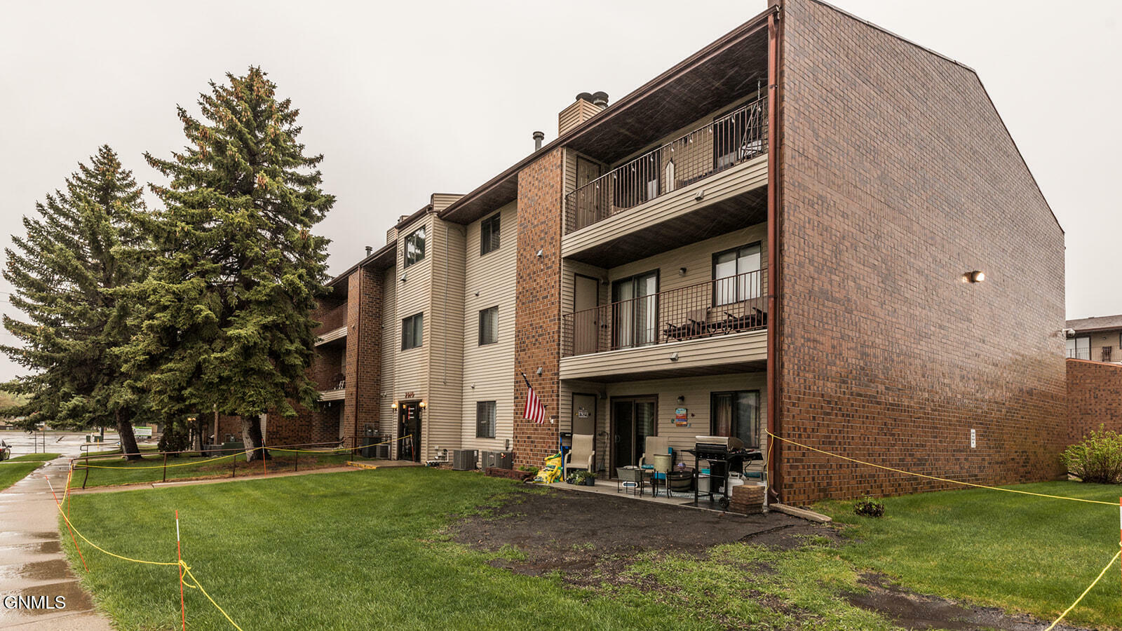 2910 Ontario Lane #10  Bismarck ND 58503 photo