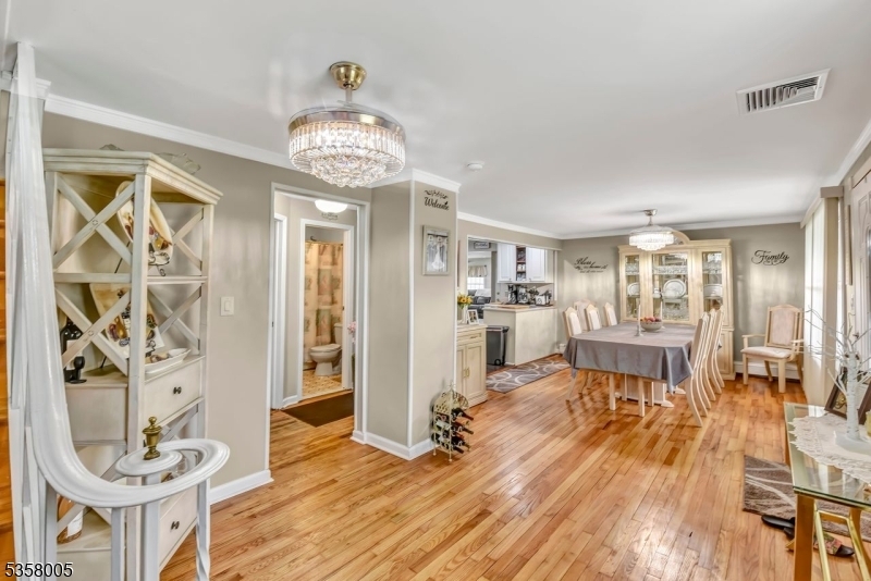 Property Photo: 2 Milton Pl NJ 07420