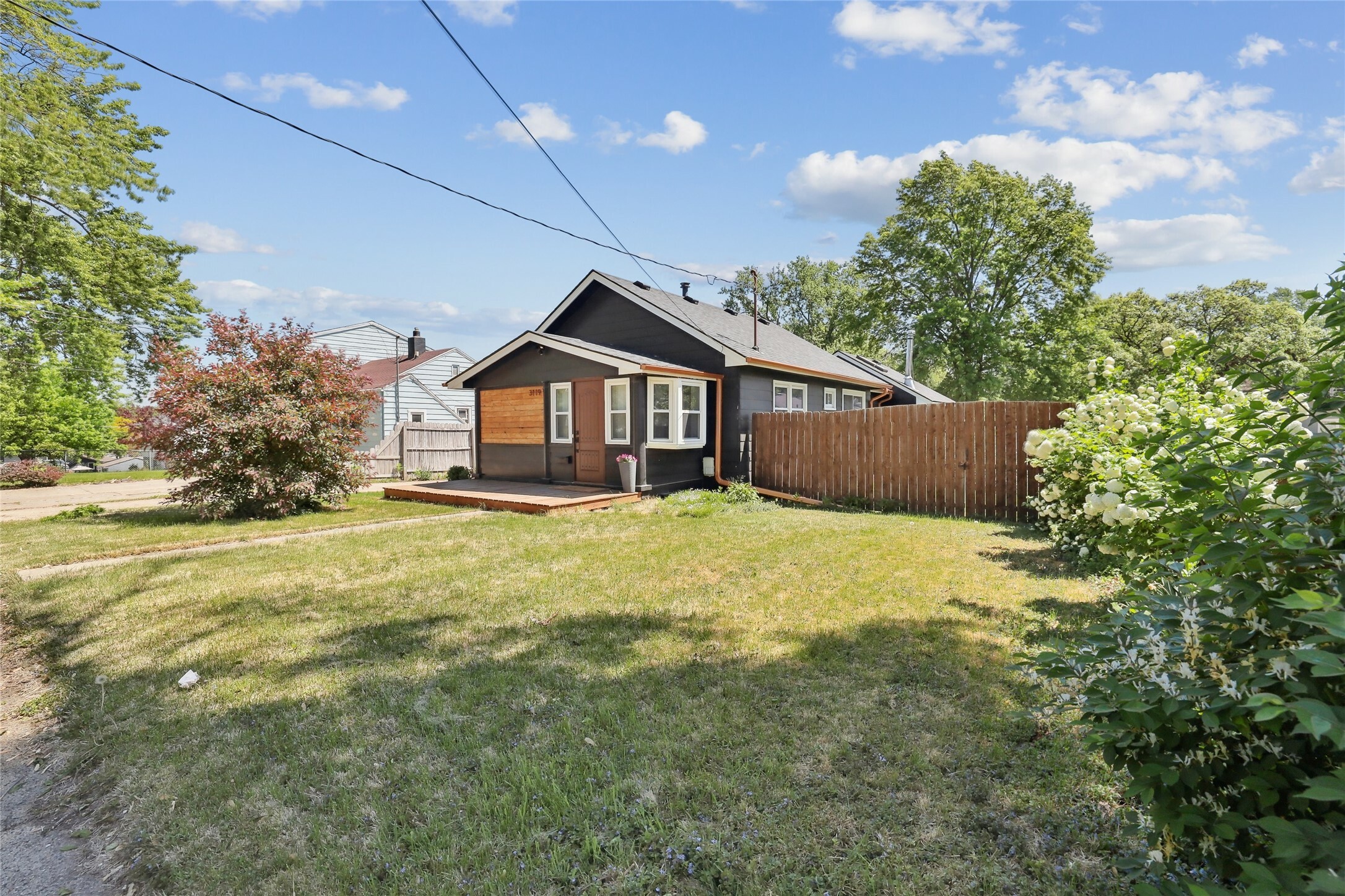Property Photo: 3119 SW 13th Street IA 50315