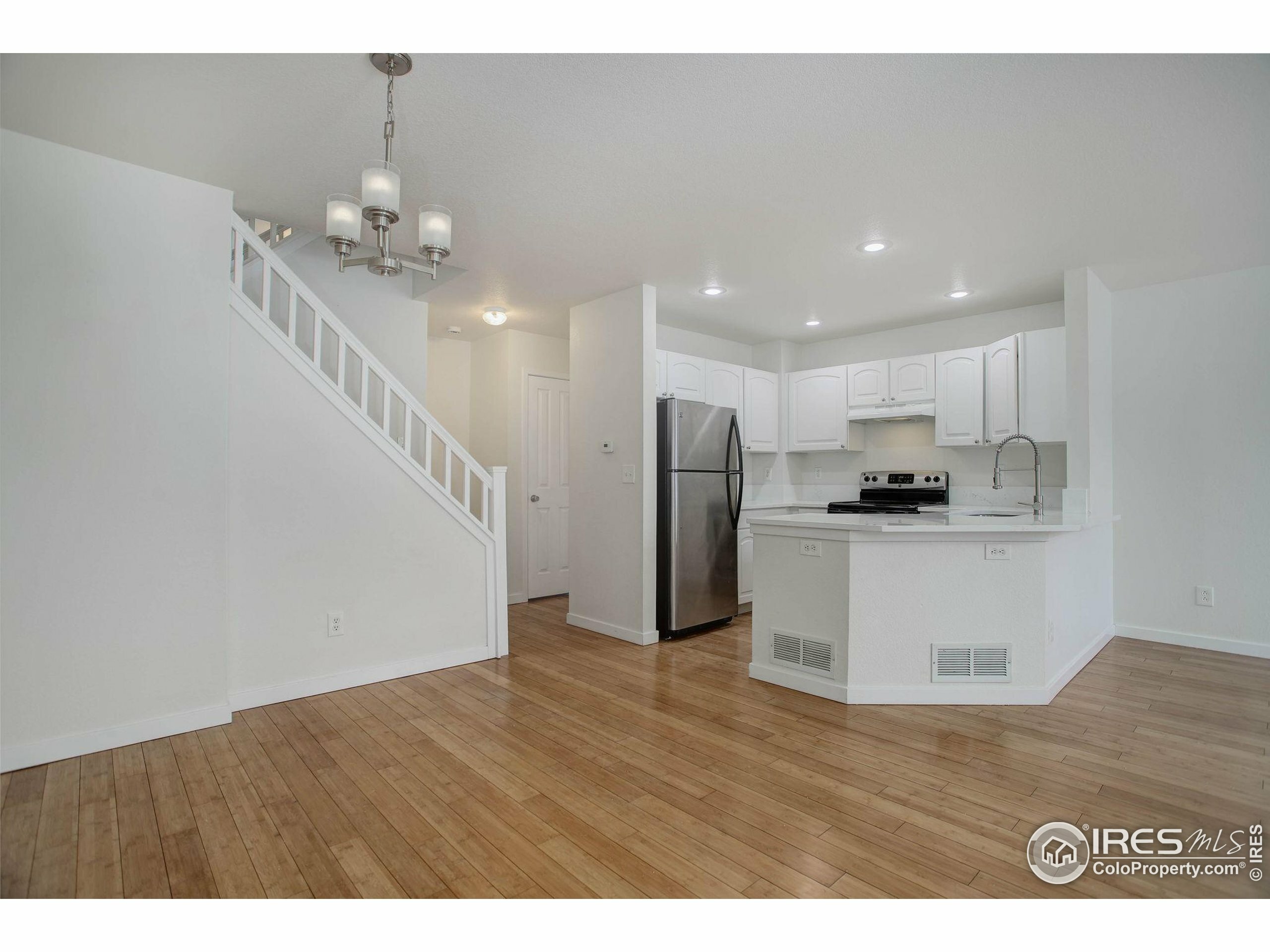 Property Photo: 3648 Oakwood Dr CO 80503