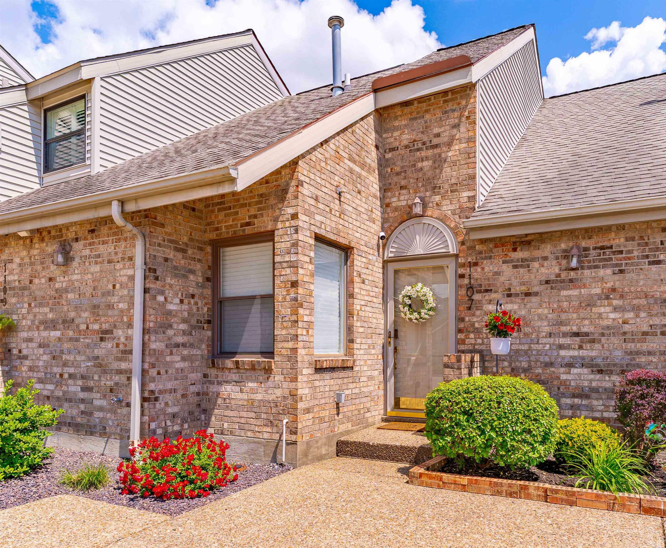 1107 Loft Cove  Evansville IN 47715 photo