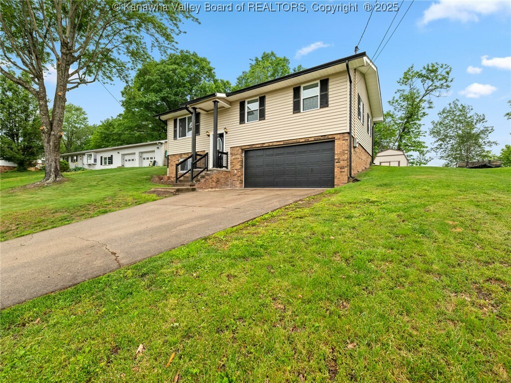 Property Photo: 323 Evergreen Circle WV 25159