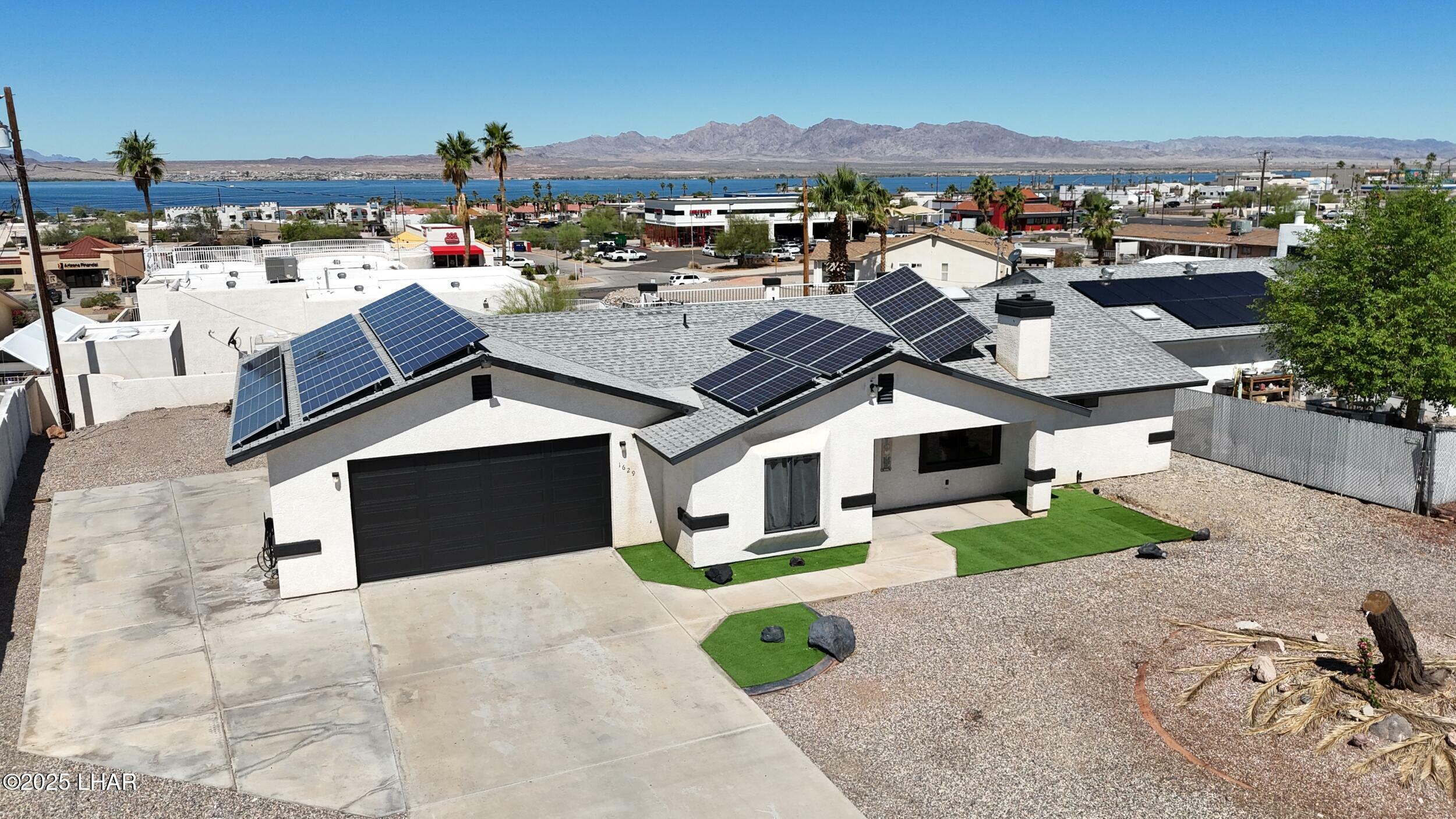 Property Photo:  1629 Topaz Dr  AZ 86403 