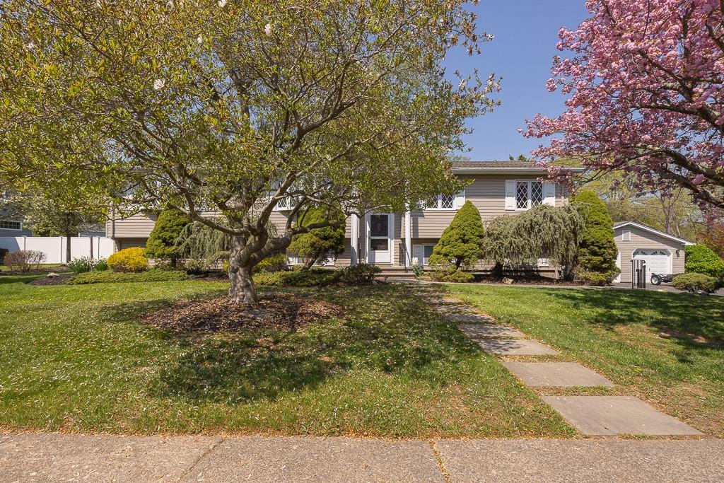 Property Photo: 6 Heather Lane NY 10962