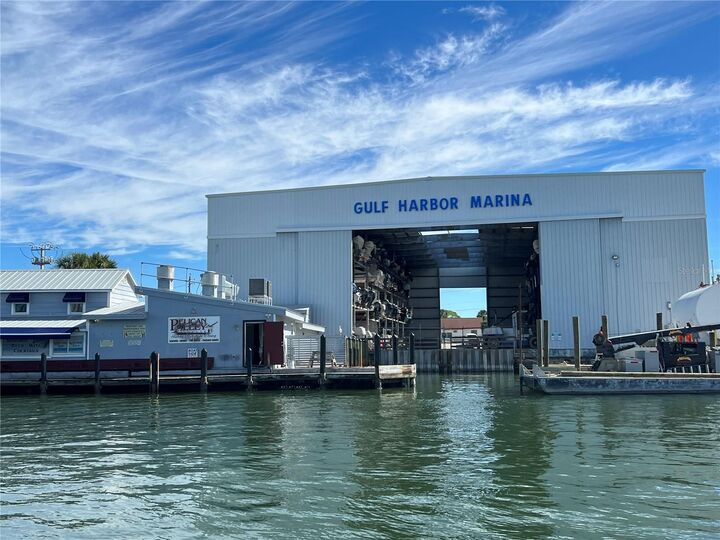 Property Photo: 100 Circuit Road S15 FL 34275