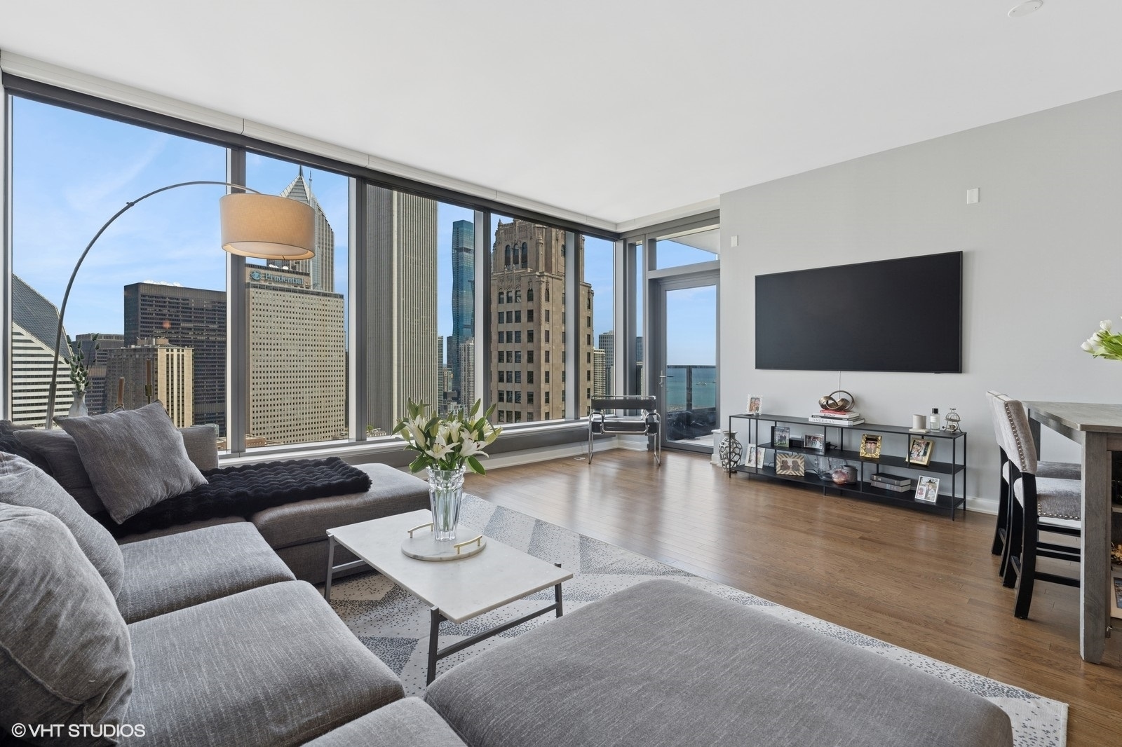 Property Photo: 60 E Monroe Street 3308 IL 60603