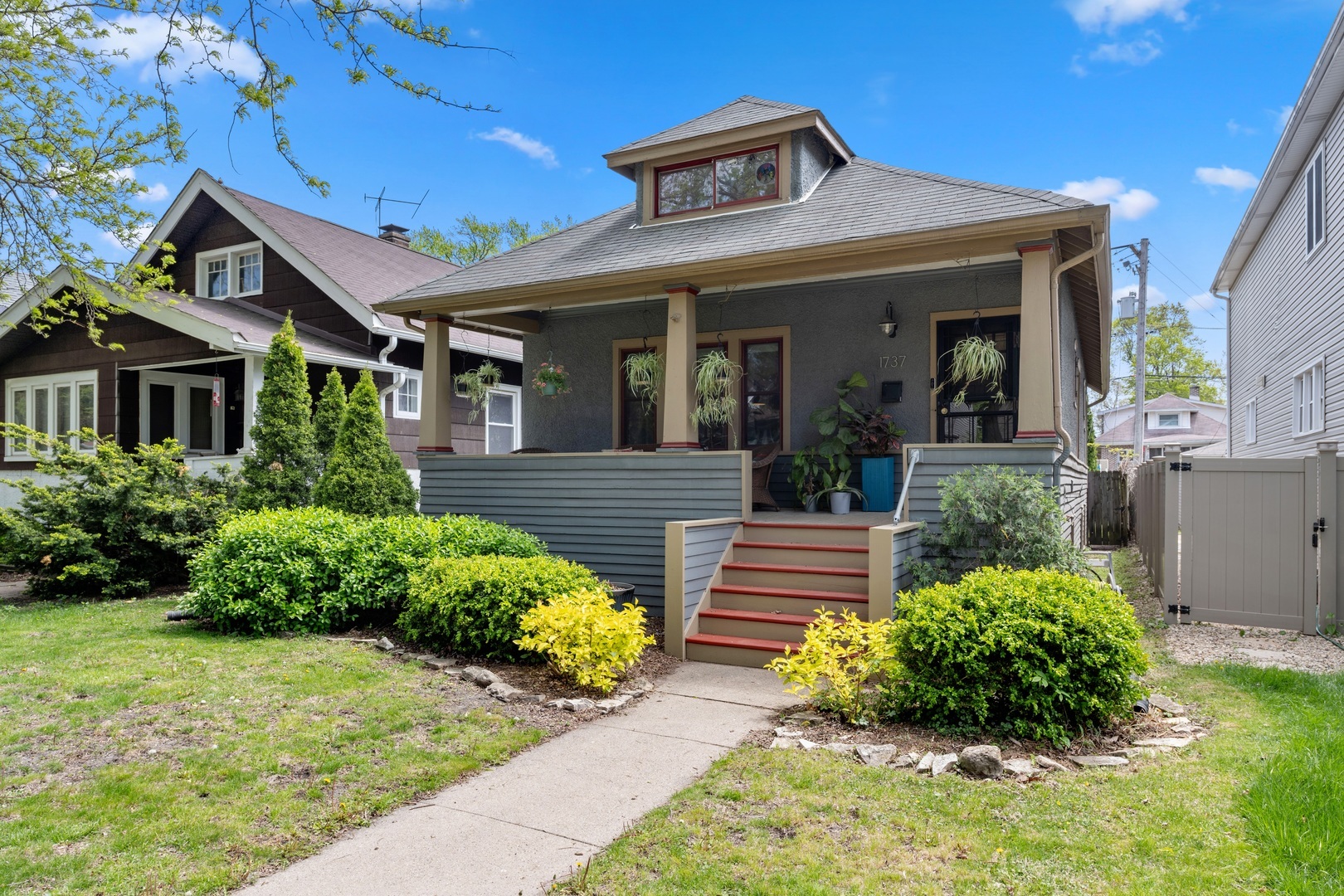 Property Photo:  1737 W 105th Street  IL 60643 