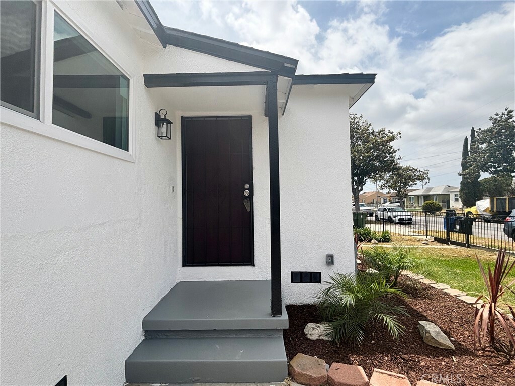 Property Photo: 14714 S Denver Avenue CA 90248