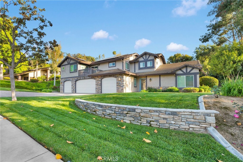 Property Photo: 2612 Chauncy Place CA 92506