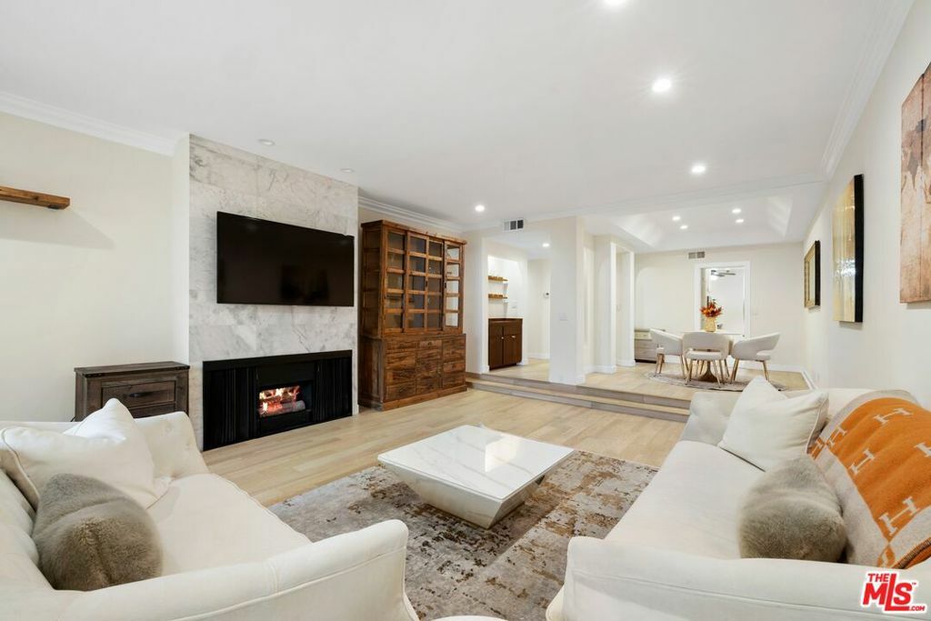 Property Photo: 8455 Fountain Avenue 414 CA 90069