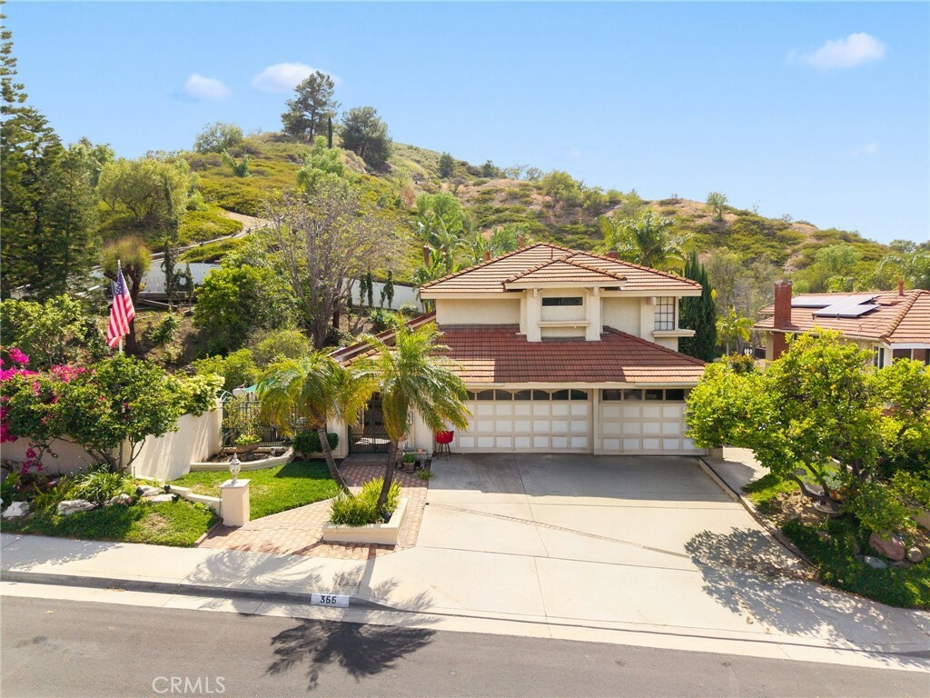 355 S Anise Street  Anaheim Hills CA 92808 photo
