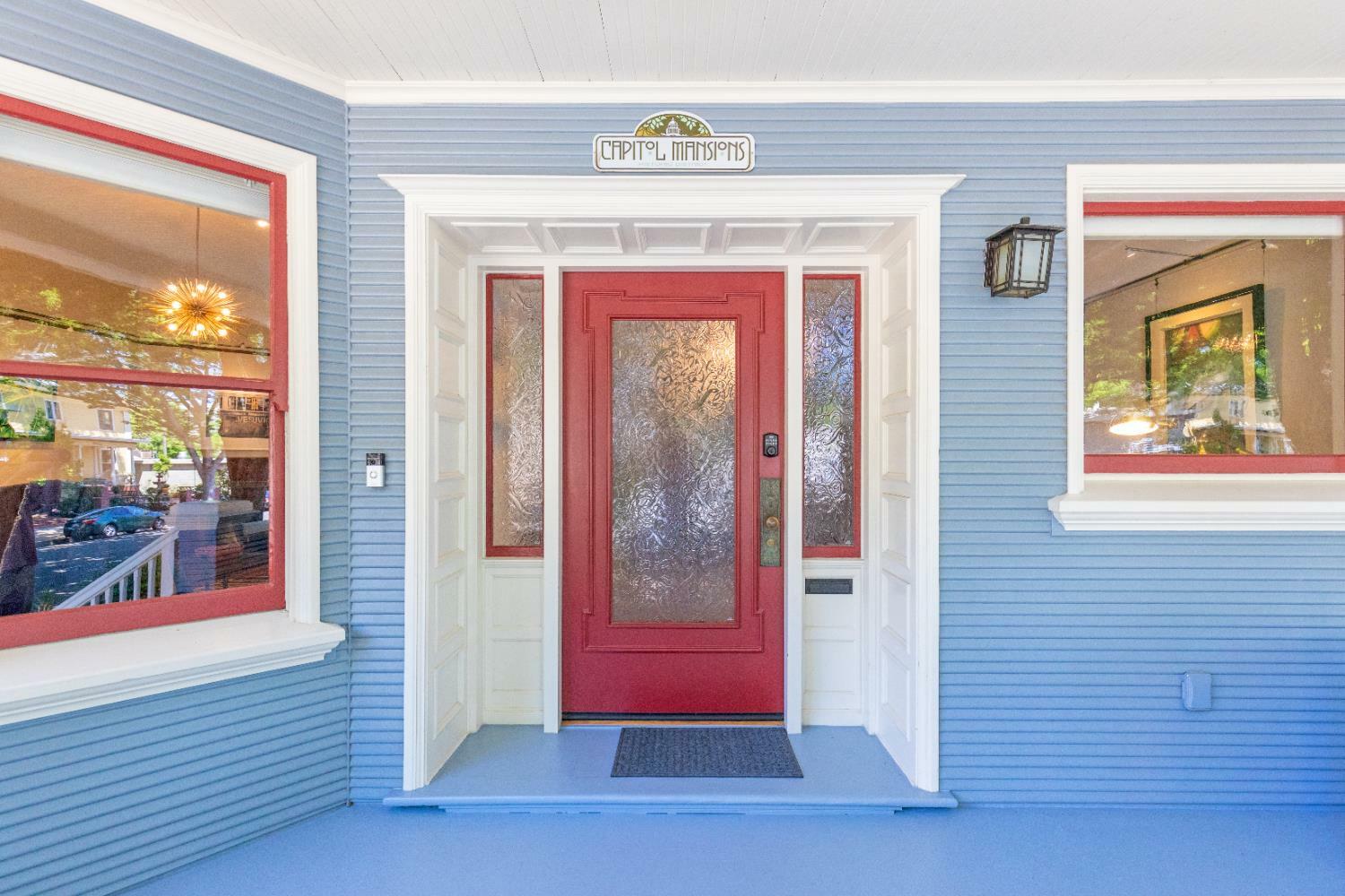 Property Photo: 2220 Capitol Avenue CA 95816