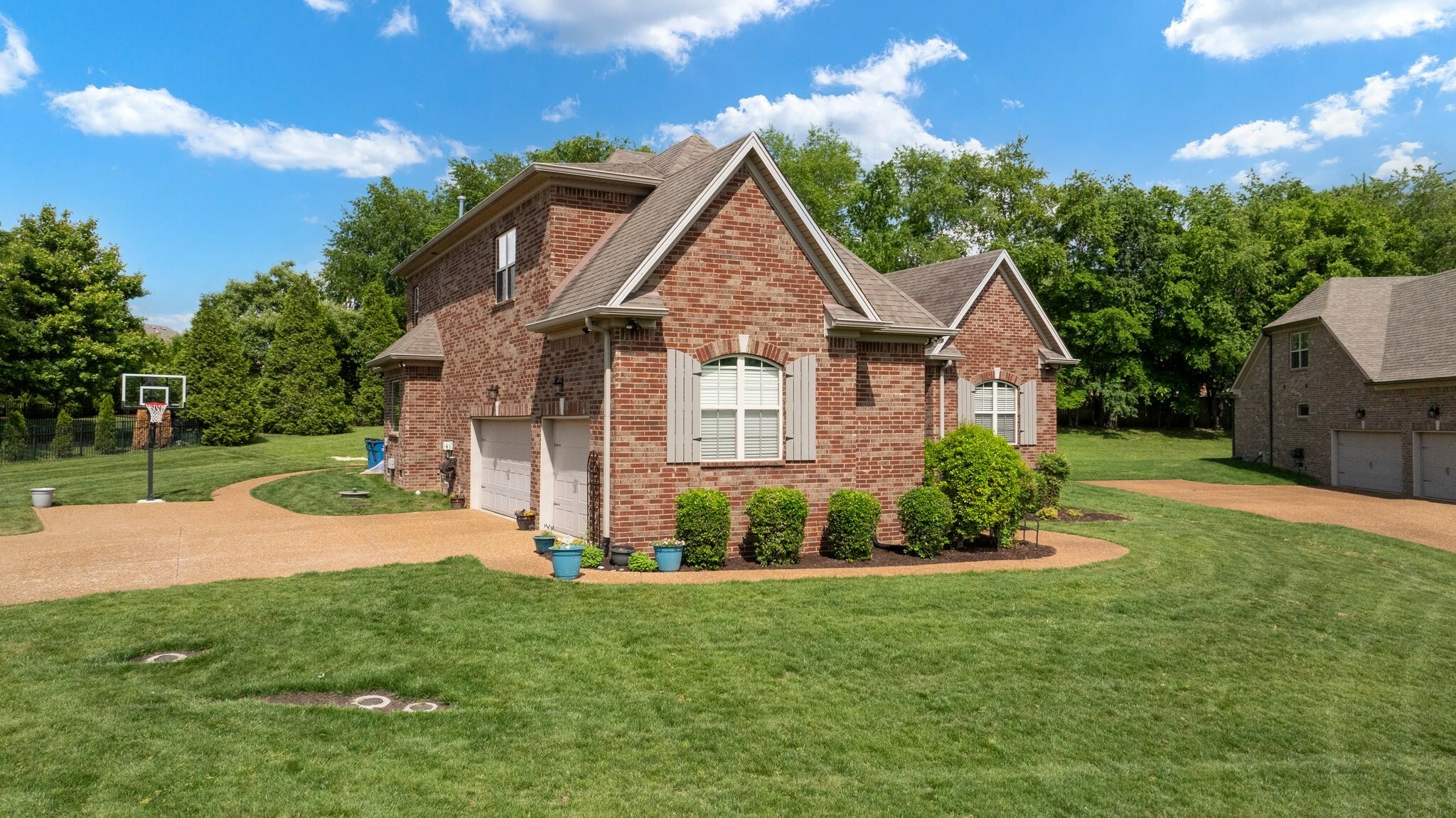 Property Photo: 1013 Kendras Run TN 37066