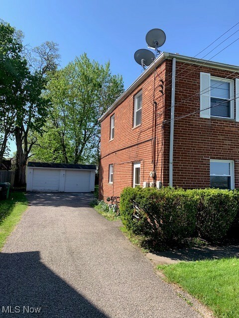 Property Photo: 30810 Euclid Avenue OH 44092