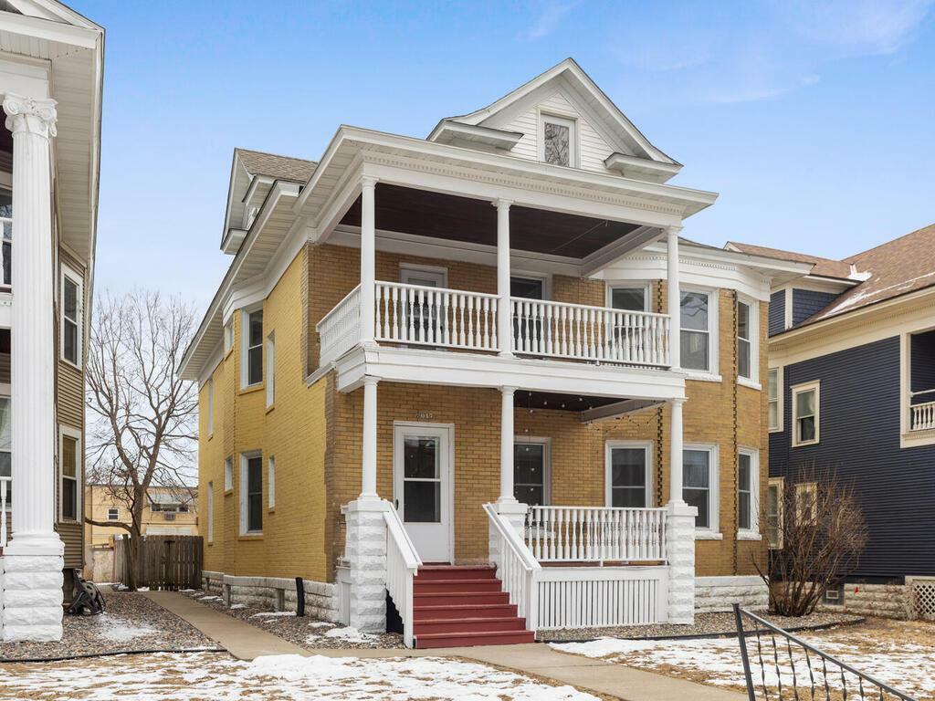 Property Photo: 2017 Pleasant Avenue MN 55404